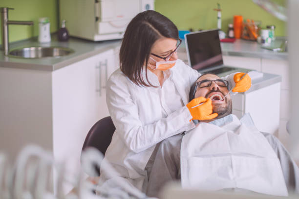 Best Cracked Tooth Emergency Dentist  in Wildewood, MD